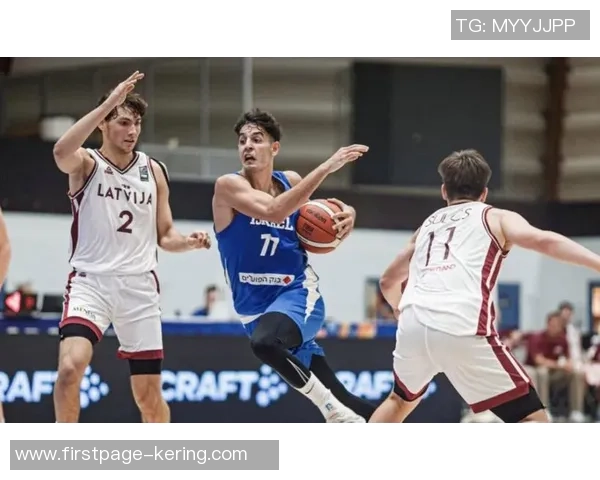 意大利U18青年队迎战拉脱维亚全力争胜展现青春风采