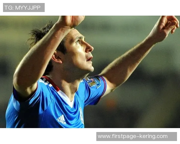 托雷斯在巴塞罗那对阵切尔西的精彩表现回顾与分析